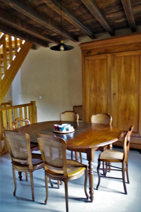 Bed and Breakfast Le Vieux Pont Saint-Julien  Екстер'єр фото